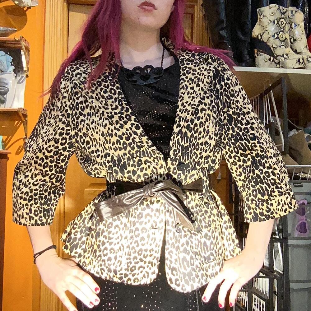 Vintage indie sleaze leopard animal print blazer jacket